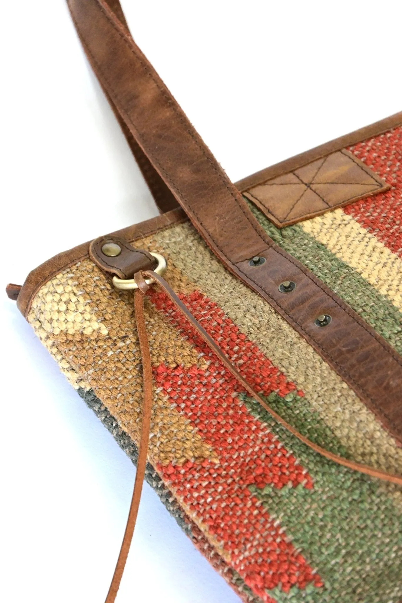 ANEUR - KILIM & LEATHER HAND BAG