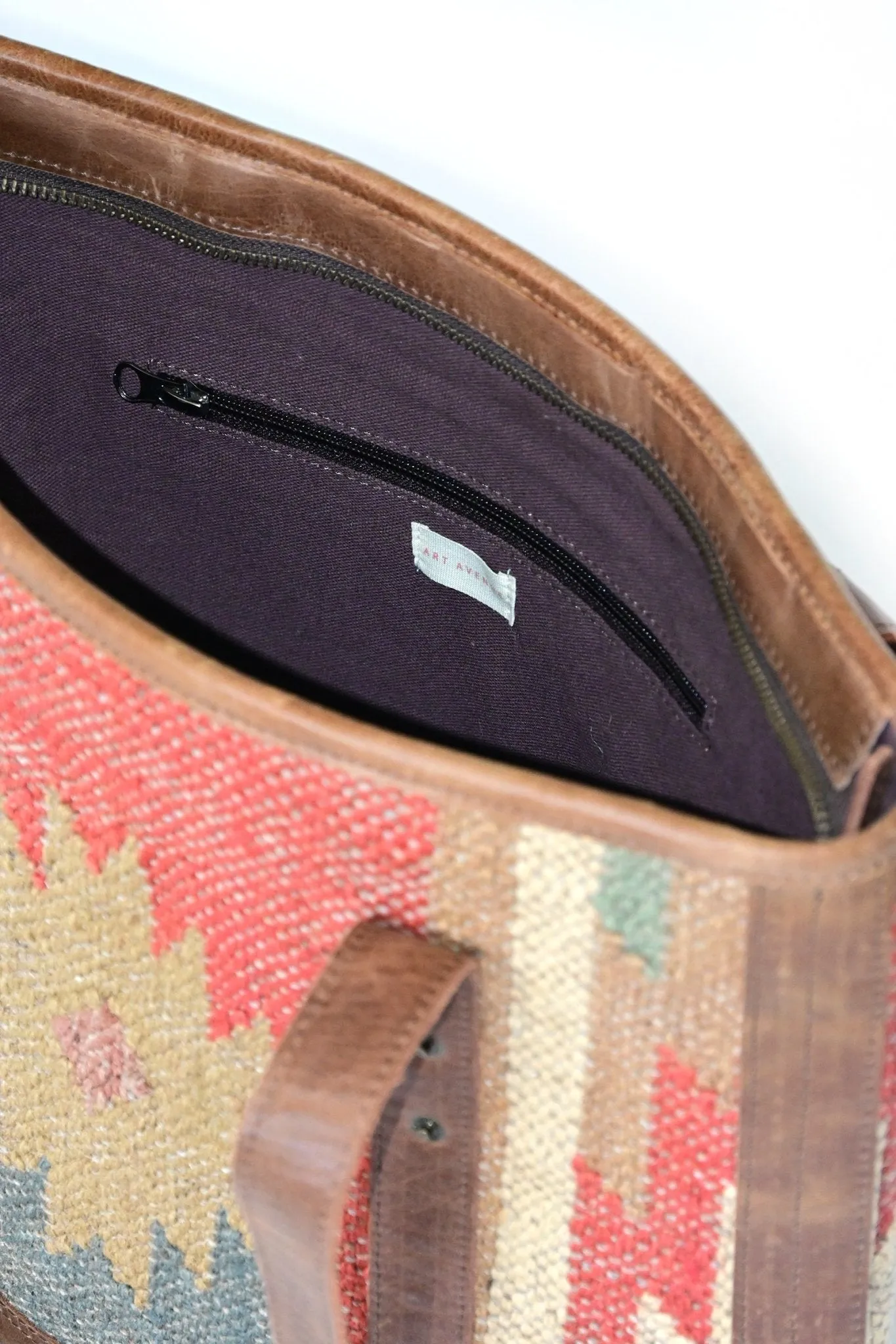 ANEUR - KILIM & LEATHER HAND BAG